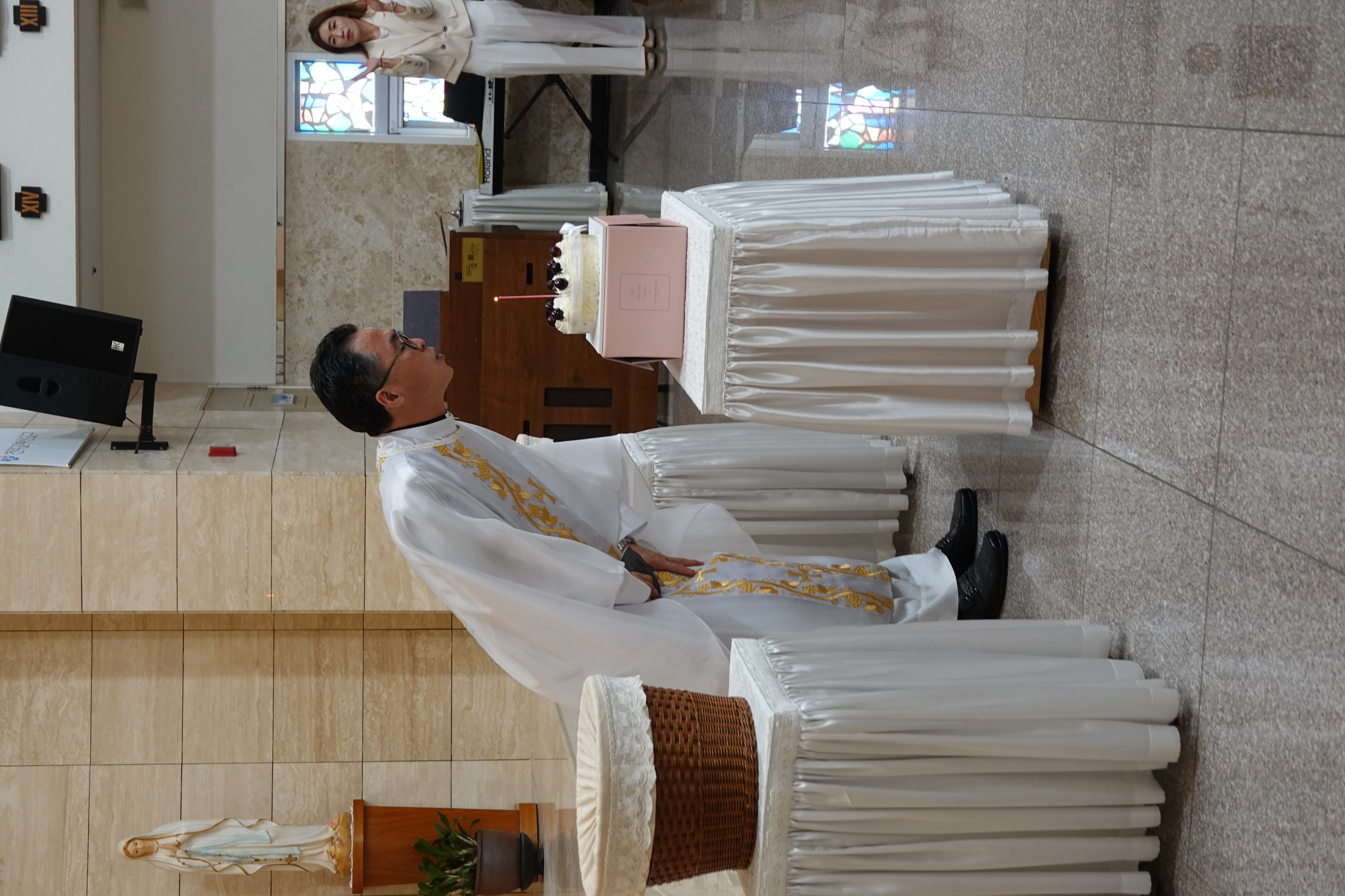 23 신부님 영명축일 행사5.jpg