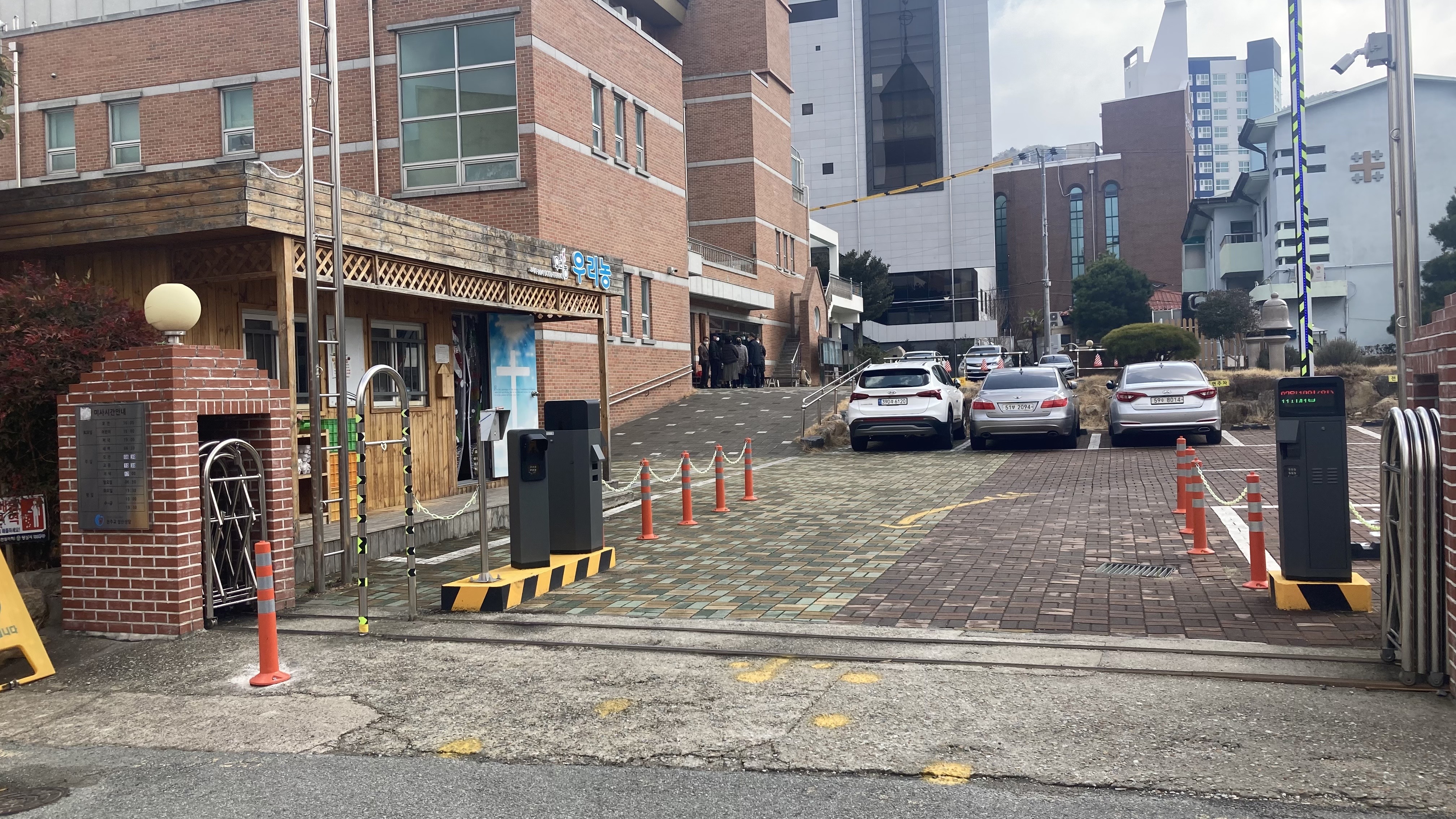 k_20230219_165309101_03 (1).jpg