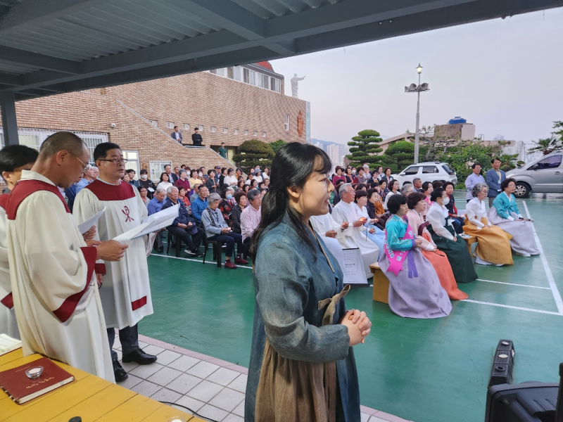 24성보의밤-묵주기도봉헌 1716556996072-5.png