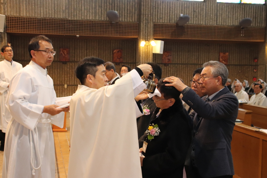 석포성당 세례식2020-02-02-013.JPG