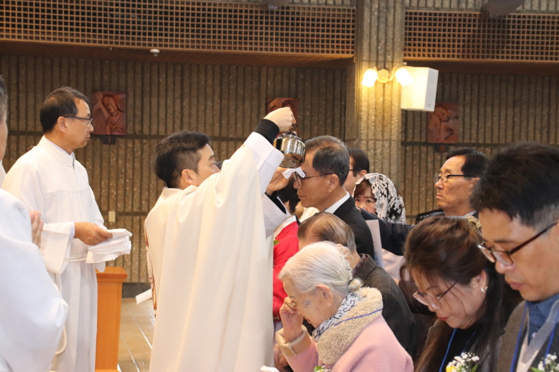 석포성당 세례식2020-02-02-018.JPG