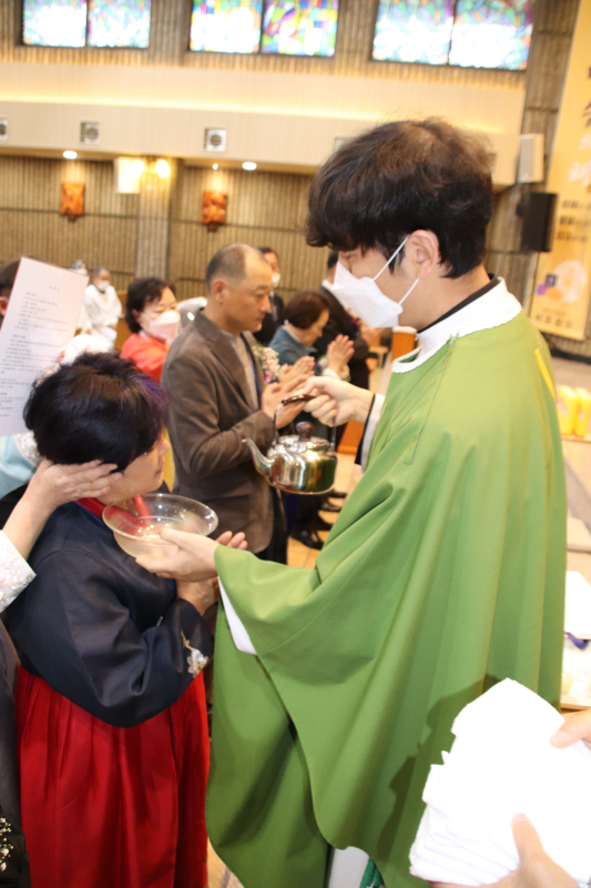 22 세례식 IMG_1412.png