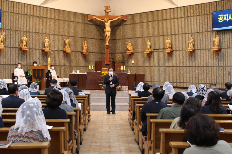 22-10 세례식 IMG_1438.png