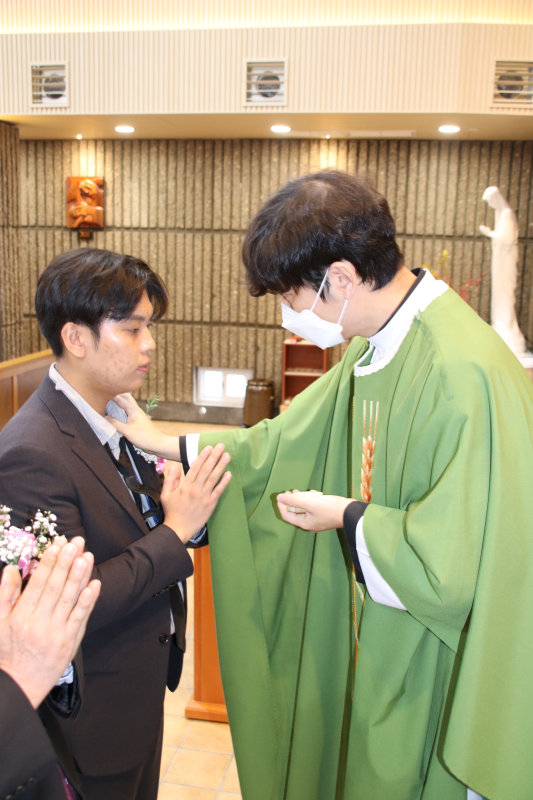 22 세례식 IMG_1408.png