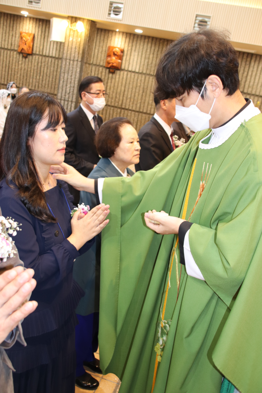 22 세례식 IMG_1405.png