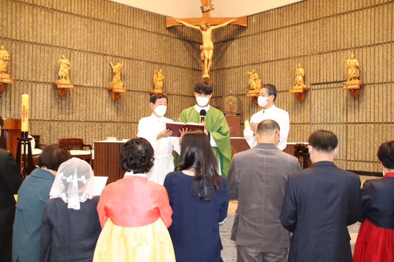 22-10 세례식 IMG_1399.png