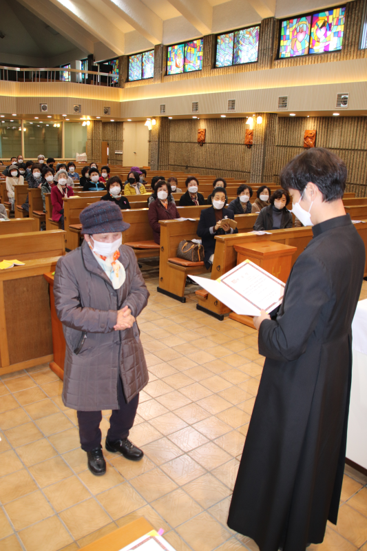 22-10 세례식 IMG_1473.png