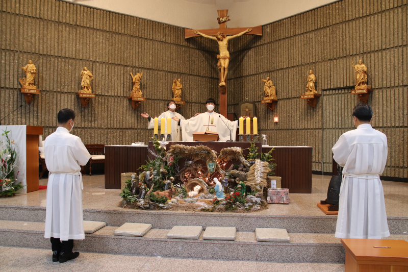 22-12-24 성탄 전야 IMG_1563.png