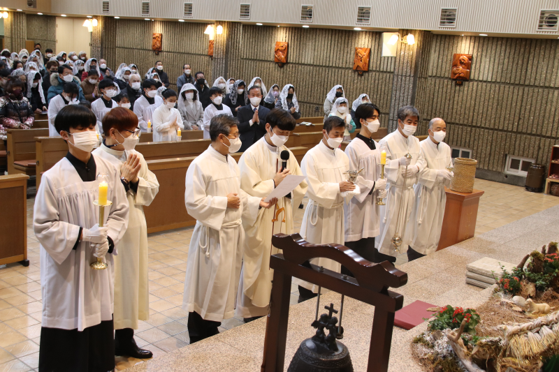 22-12-24 성탄 전야 IMG_1523.png