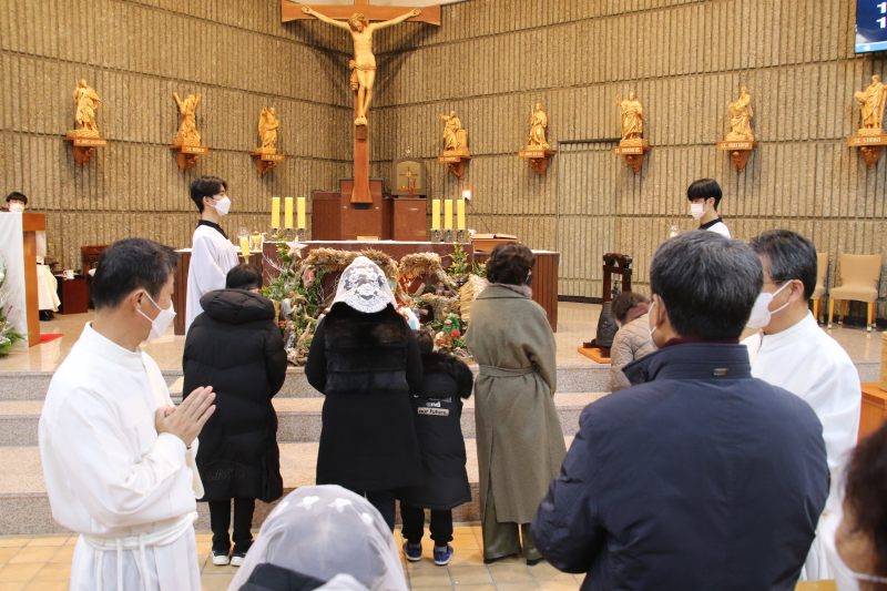 22-12-24 성탄 전야 IMG_1535.png