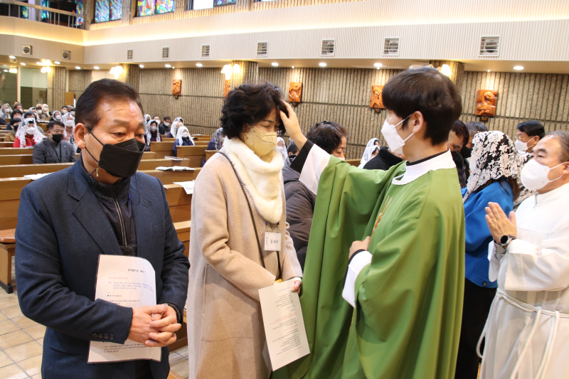 23-1-15 상임위원 위촉 IMG_1603.png