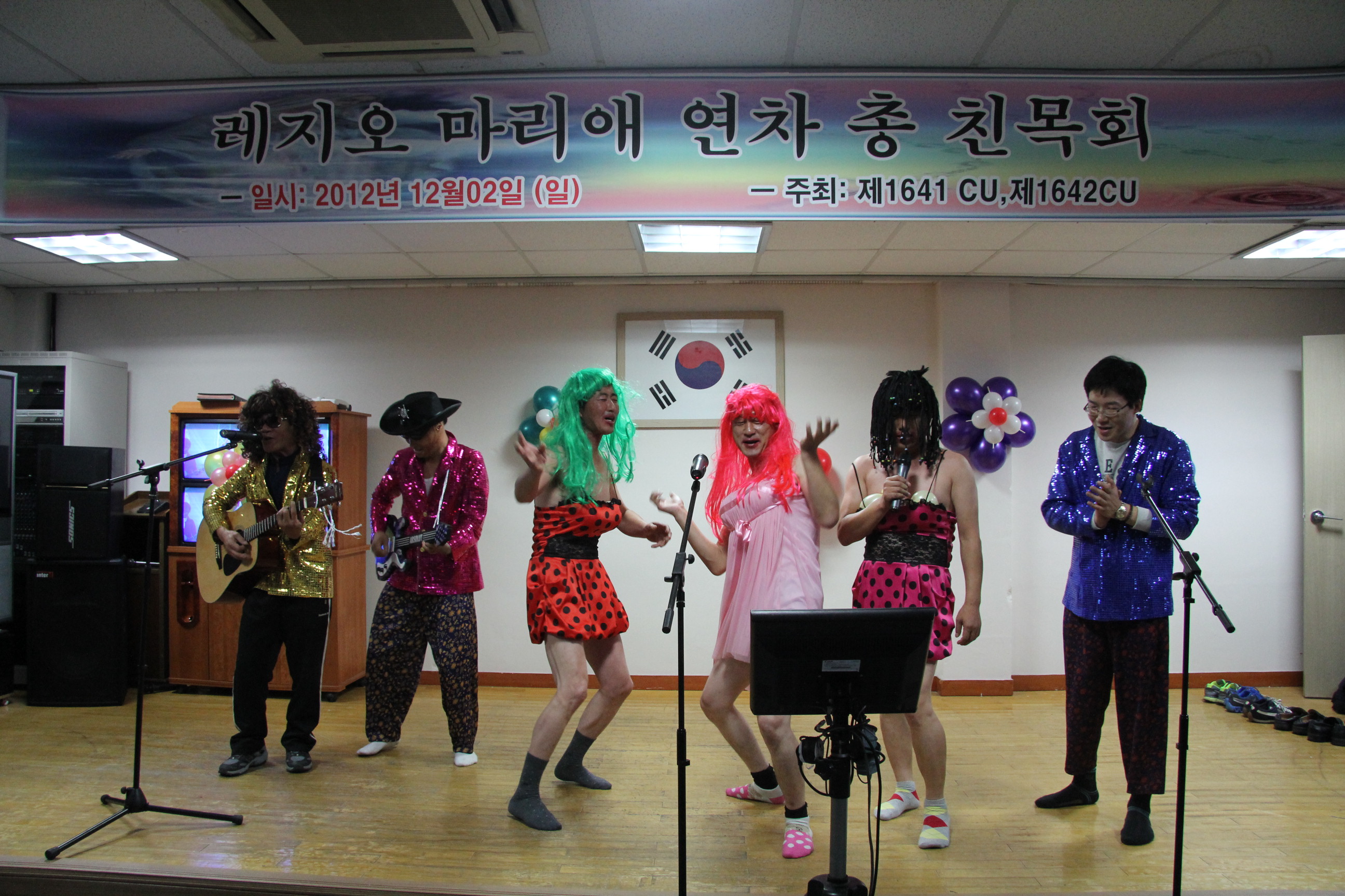 사본 -2012년12월2일 1641,1642 꾸리아 연차총침목회 143.jpg