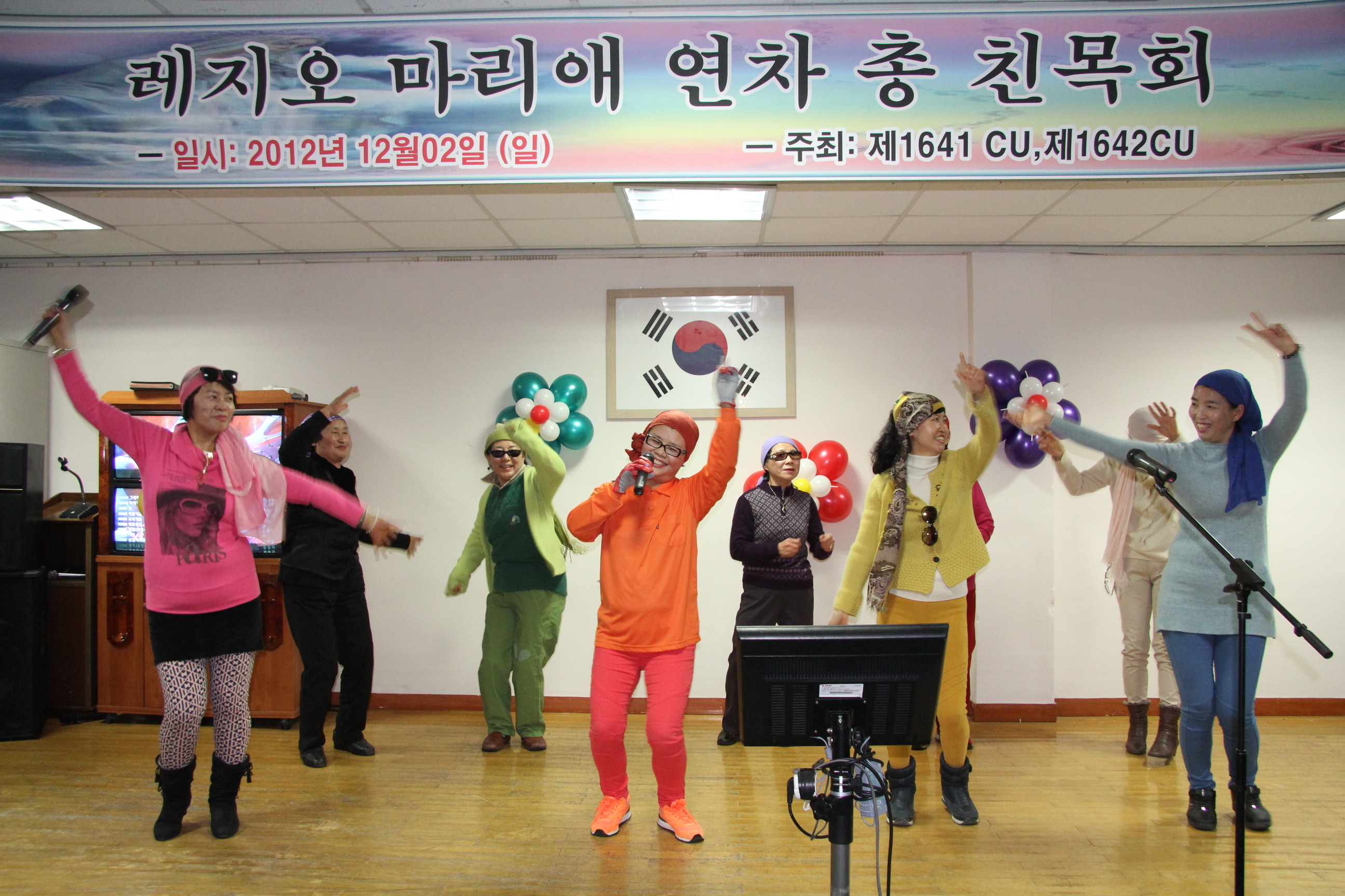 사본 -2012년12월2일 1641,1642 꾸리아 연차총침목회 112.jpg