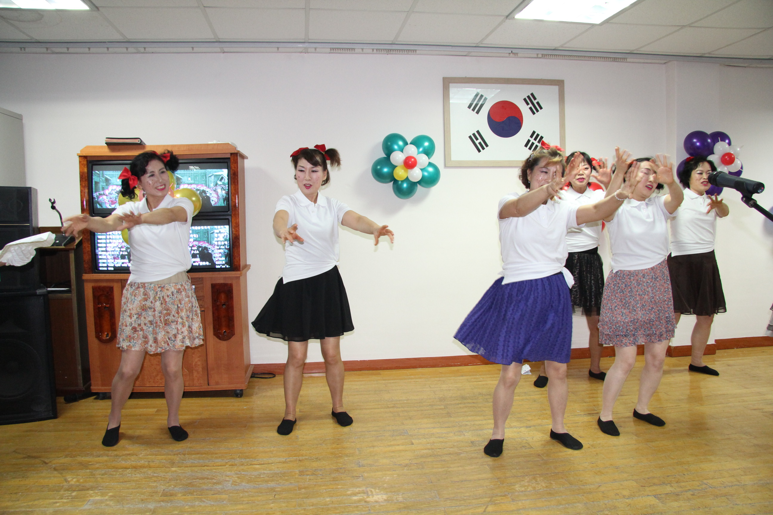 사본 -2012년12월2일 1641,1642 꾸리아 연차총침목회 105.jpg