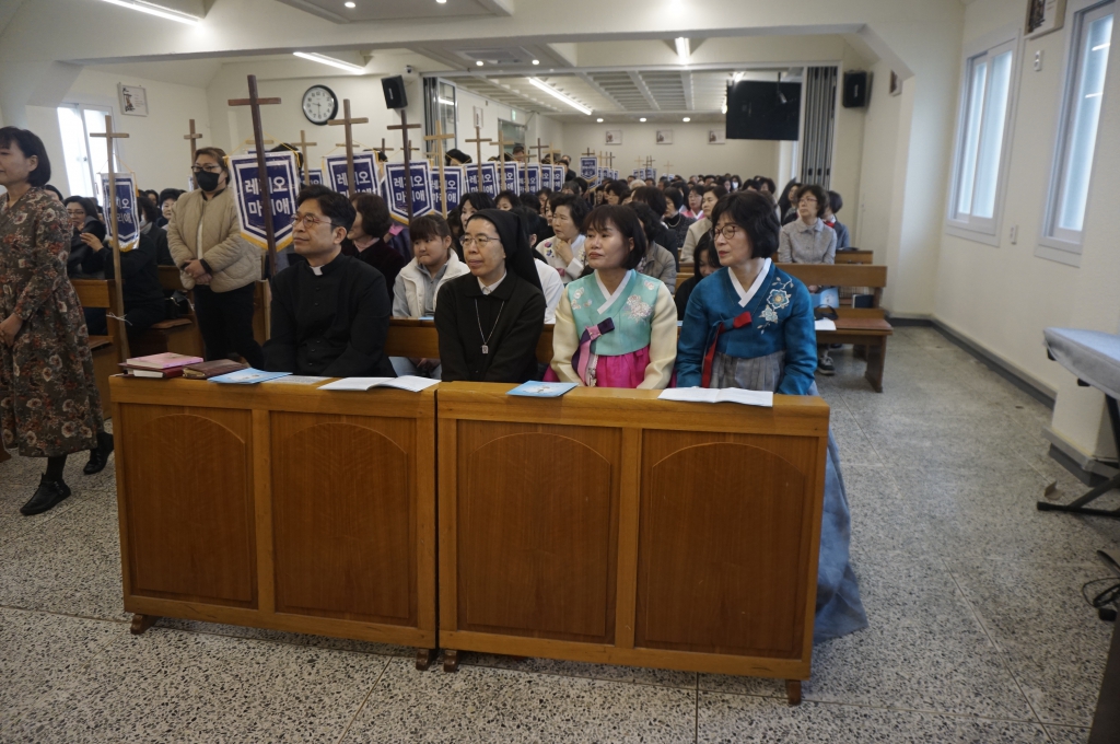 20240317아치에서2651-2652합동 (9).JPG