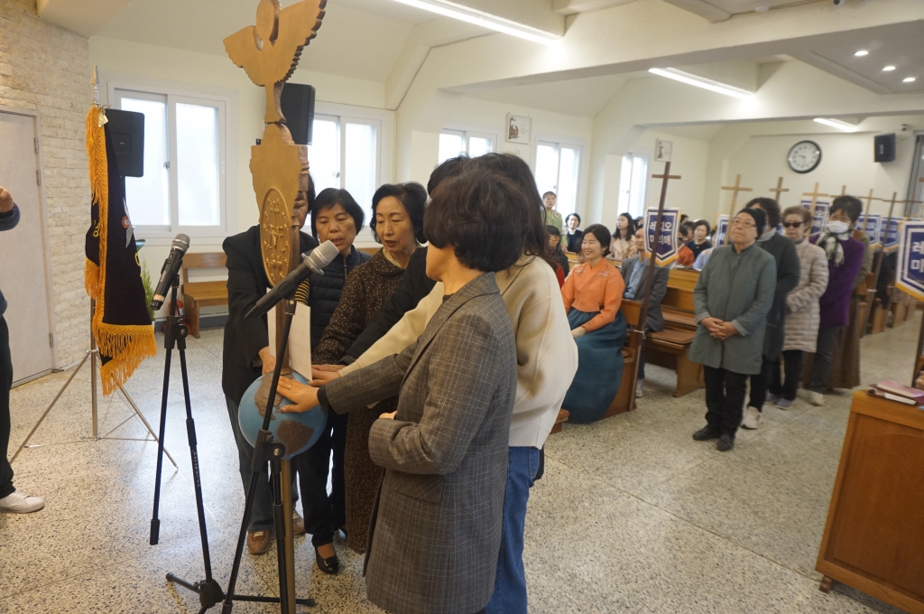 20240317아치에서2651-2652합동 (1).JPG