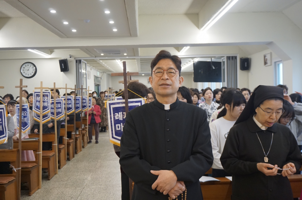 20240317아치에서2651-2652합동 (18).JPG