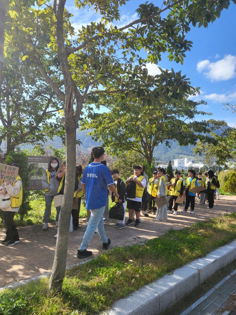 20241026주일학교플로킹 (18).jpg