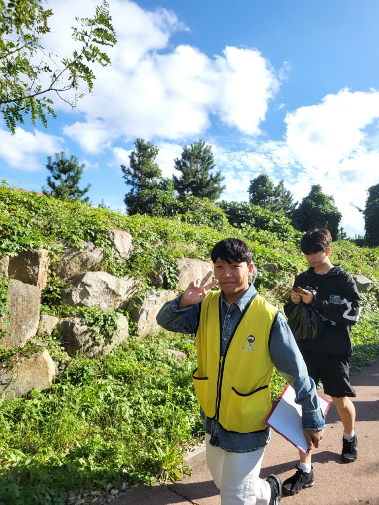 20241026주일학교플로킹 (26).jpg