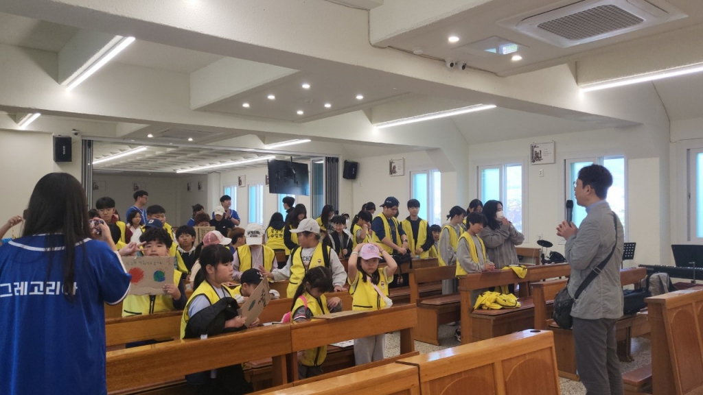 20241026주일학교플로킹 (13).jpg