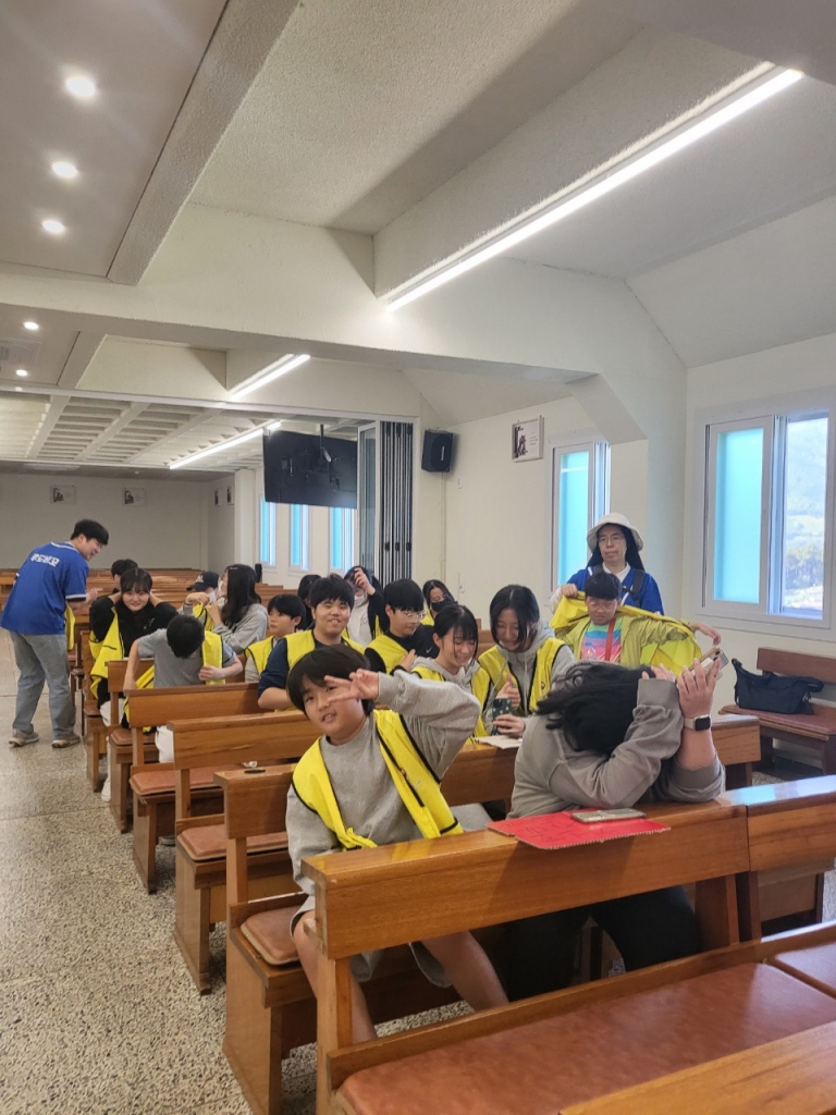 20241026주일학교플로킹 (10).jpg