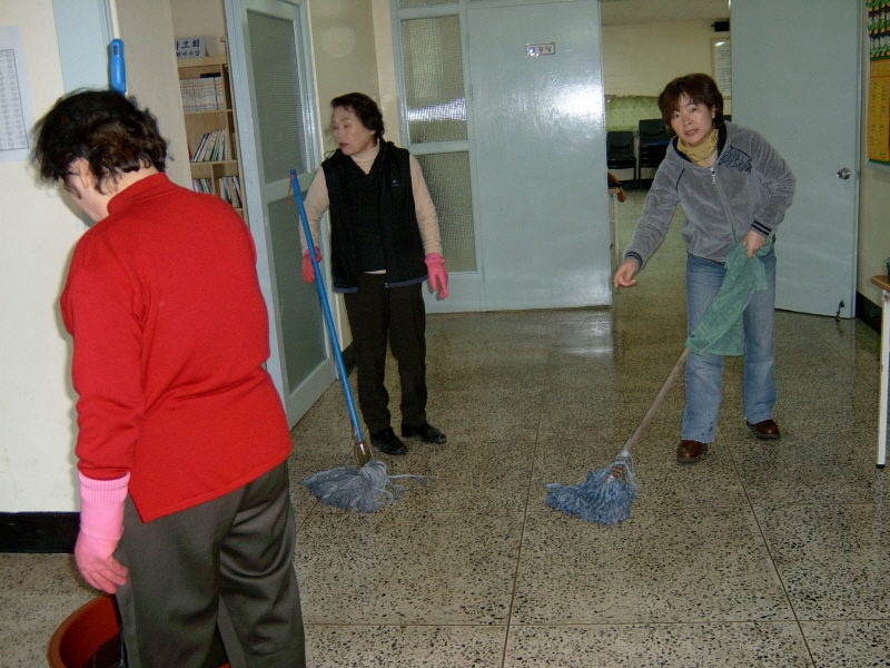 주일학교대청소 (17).jpg