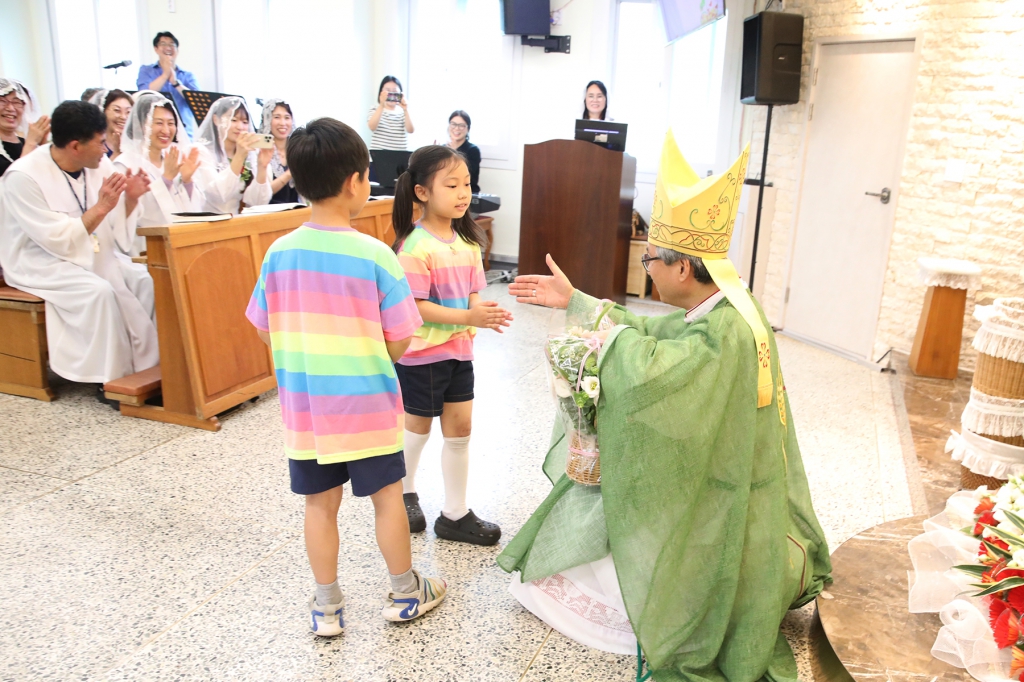 20240630견진성사 (274).jpg