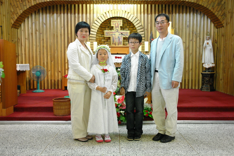 20080525 첫 영성체DSC02250.JPG