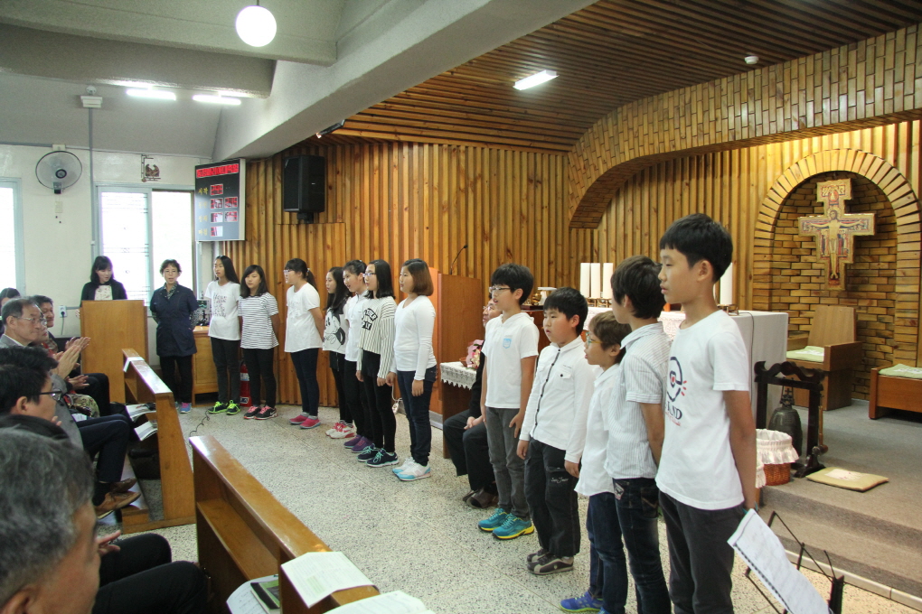 2014 10 05전열사도요한신부님 마지막미사 017.jpg