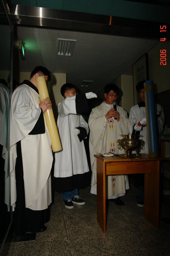 20060415부활성야 (1).JPG