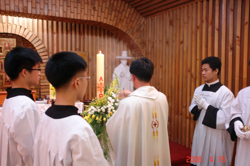 20060415부활성야 (4).JPG