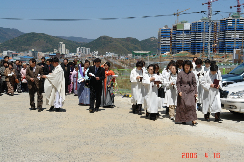 20060416김대건 안드레아신부님상 축성식DSC01980.JPG