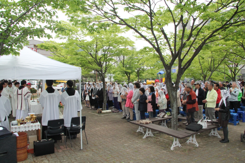 2014 04 26푸른나래축복식 손주교님 056.jpg