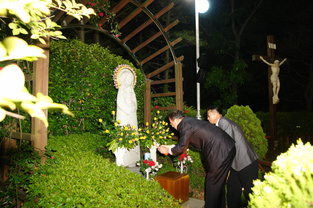 100528성모의밤 (2).JPG