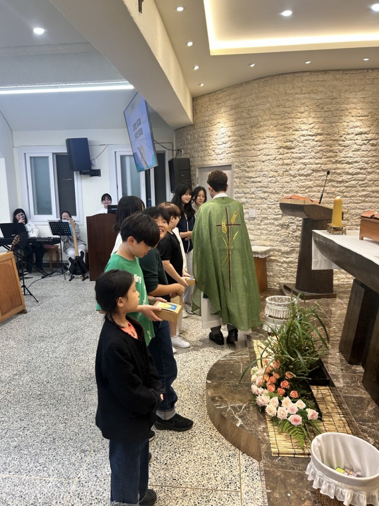 20241012 주일학교 예비자 환영식 (11).jpg