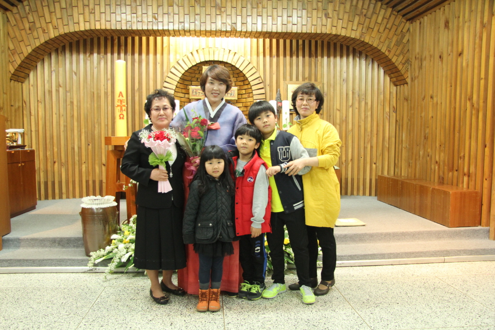 2014 04 19부활성야 영세식 127.jpg