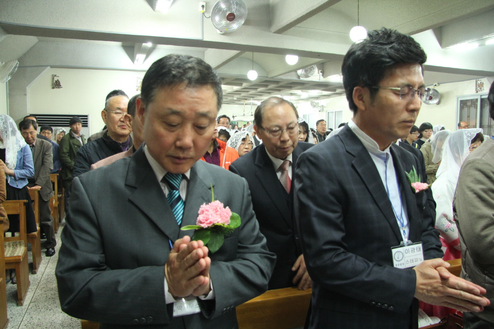 2014 04 19부활성야 영세식 027.jpg