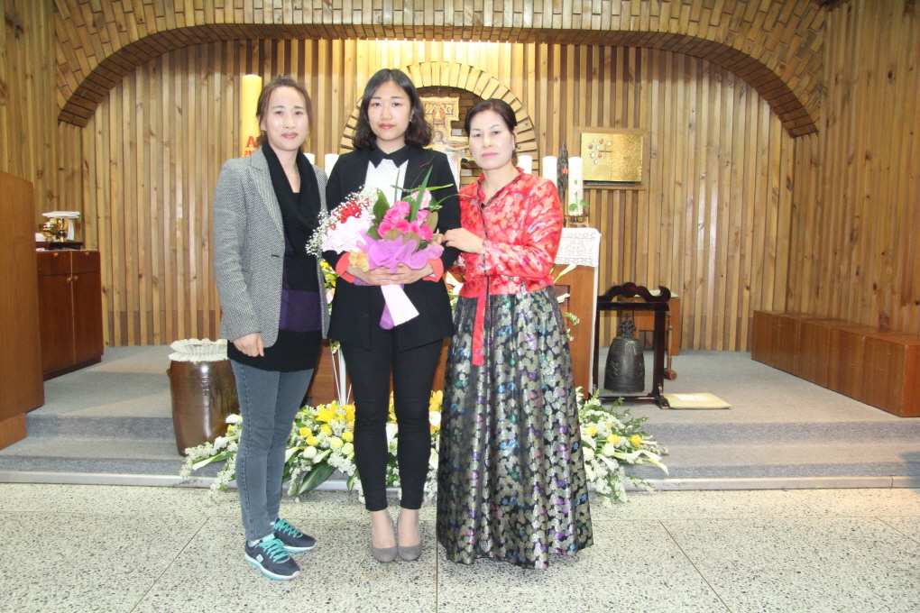 2014 04 19부활성야 영세식 119.jpg