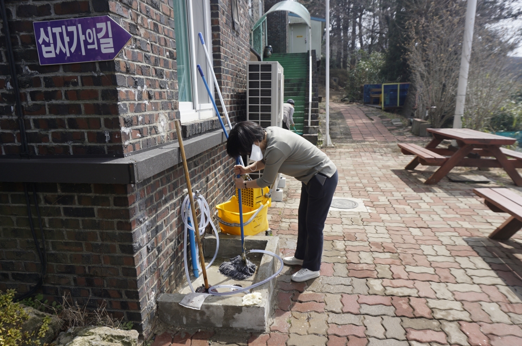 20240317부활맞이대청소 (5).JPG