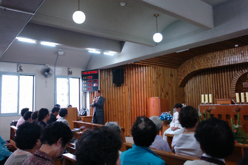 101003신신부님이별미사 (8).JPG