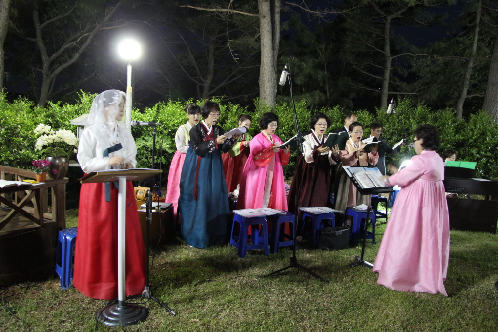 2013 05 23 성모의밤 004.jpg