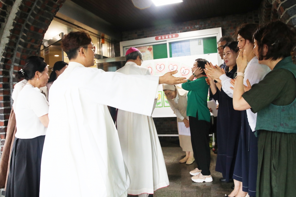 20240630견진성사 (19).jpg