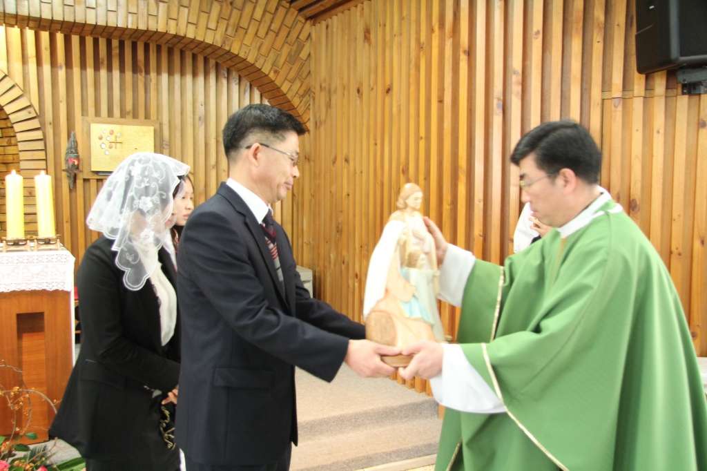 14 03 02 김수영안드레아축복식 009.jpg