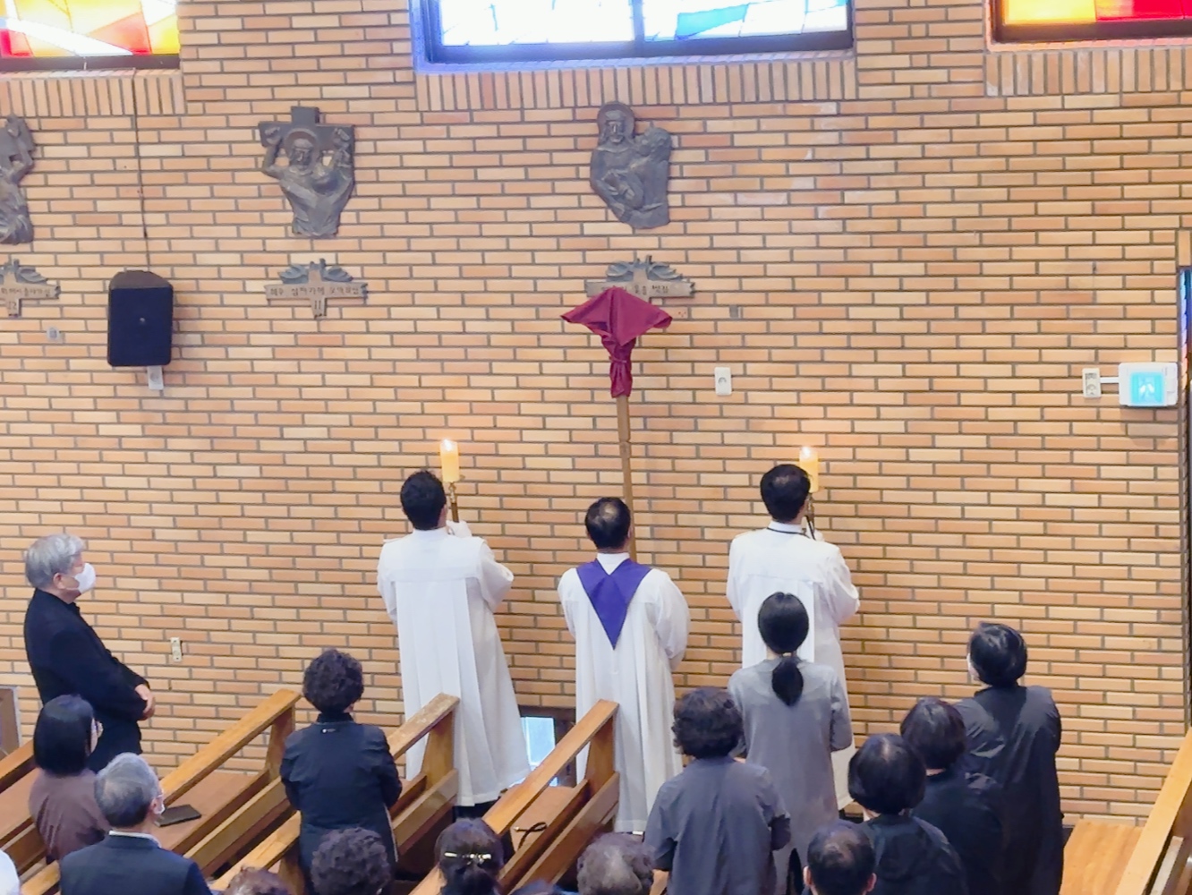 2023년 십자가의 길 두번째 (18).jpg
