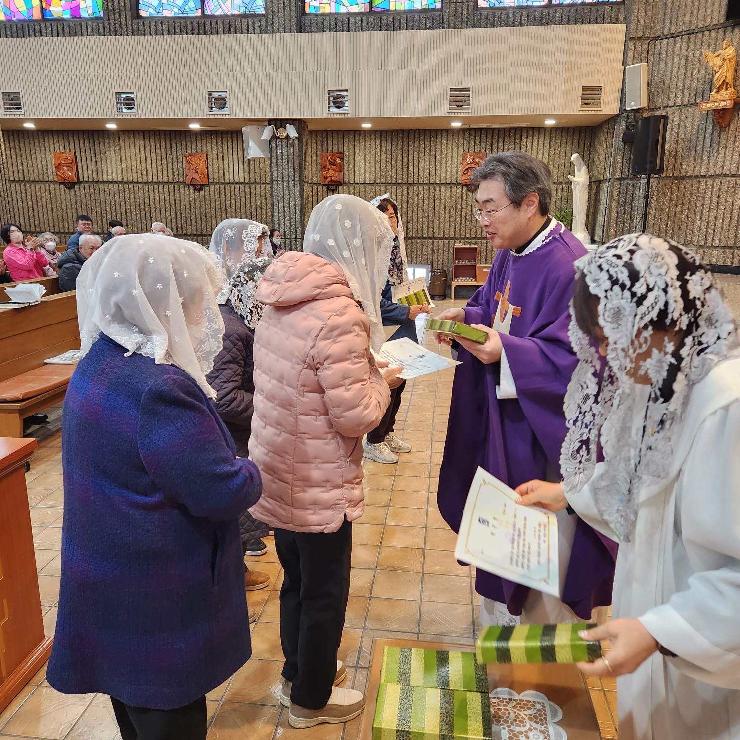 3월7일 한솔대학 개근상 시상식6.jpg