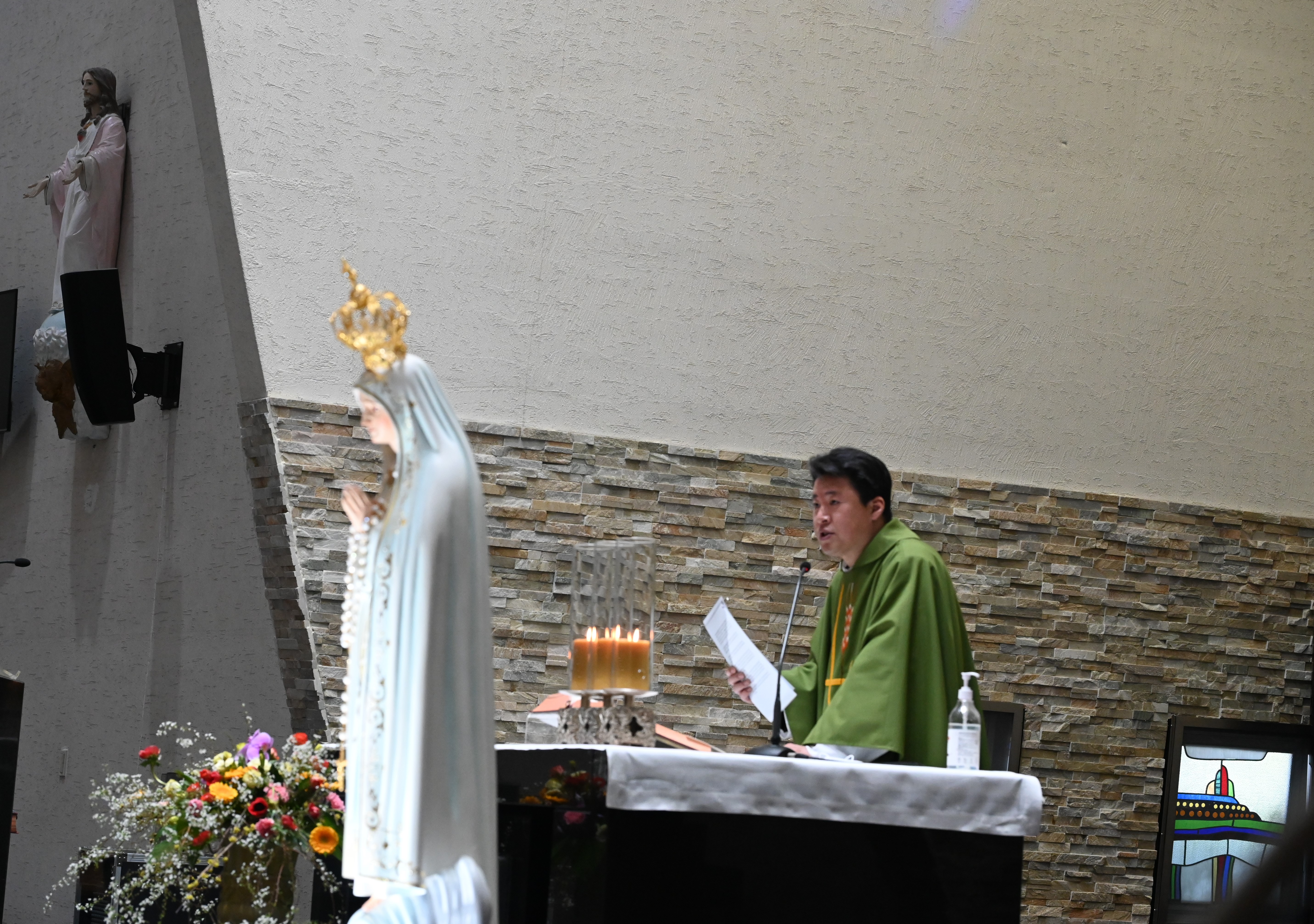 2026년 2월16일-파티마성모상축복식신부님14.JPG