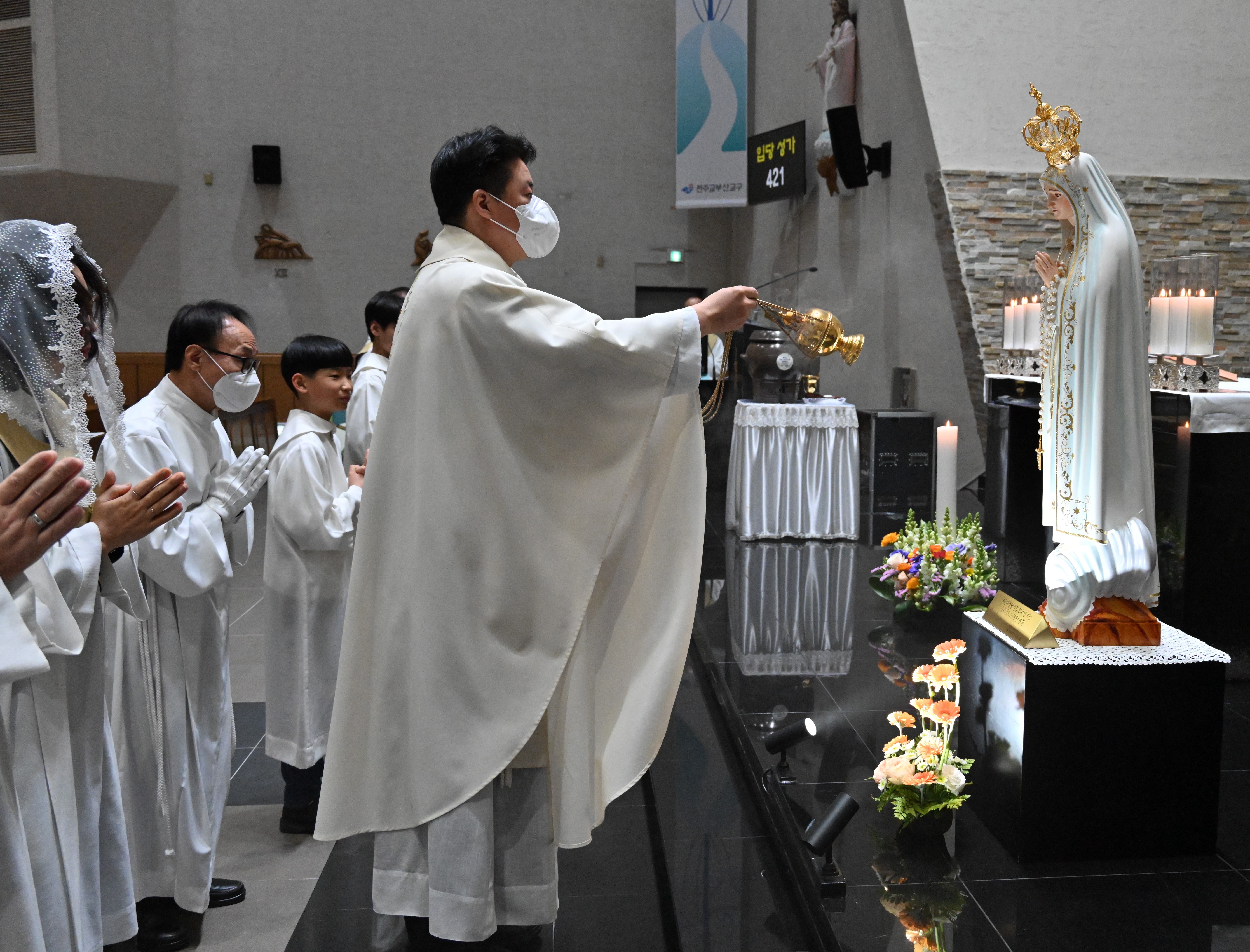 2025년 2월 2일-주님봉헌축일성모님1.JPG