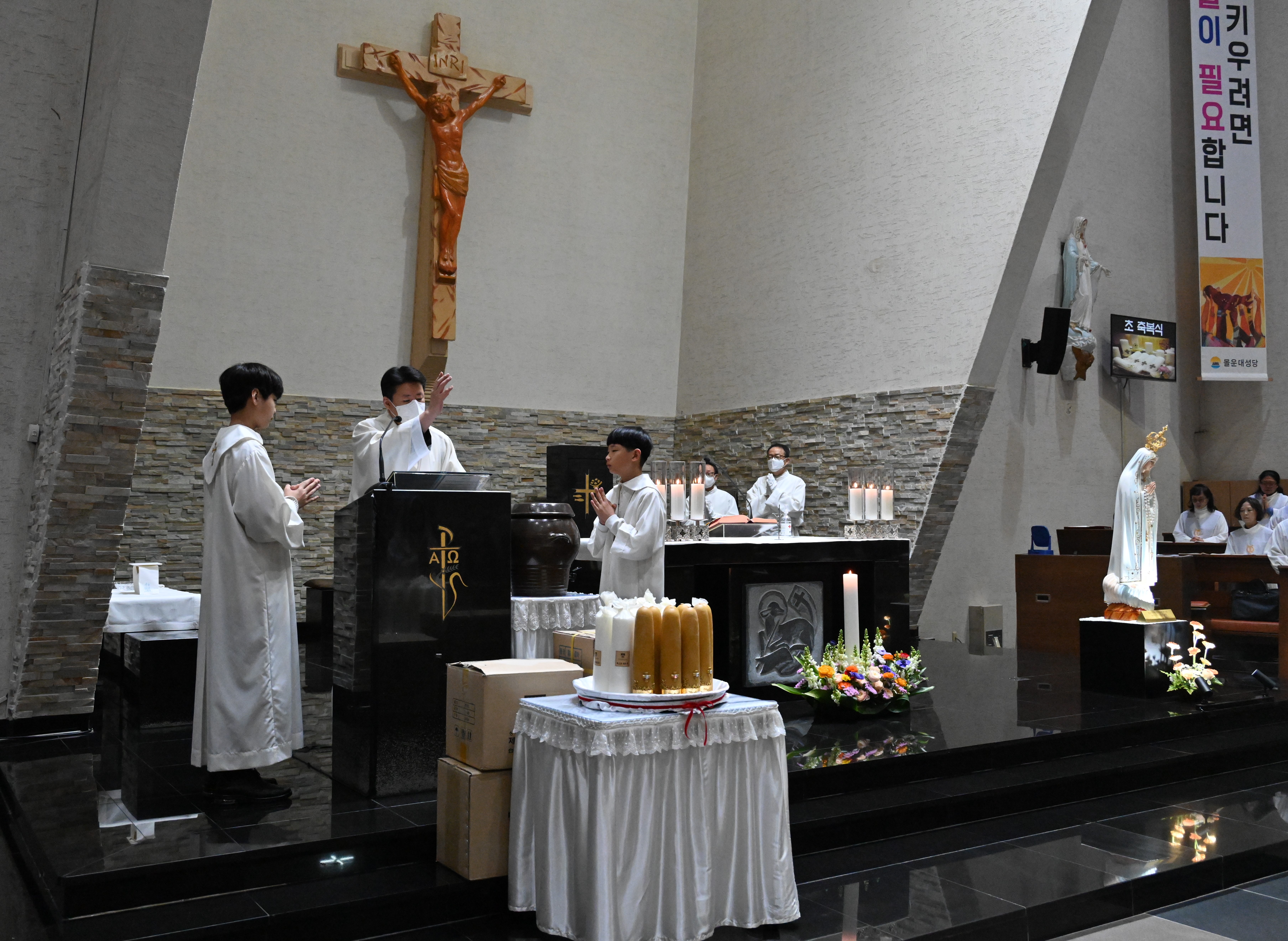 2025년 2월 2일-주님봉헌축일초축성1.JPG