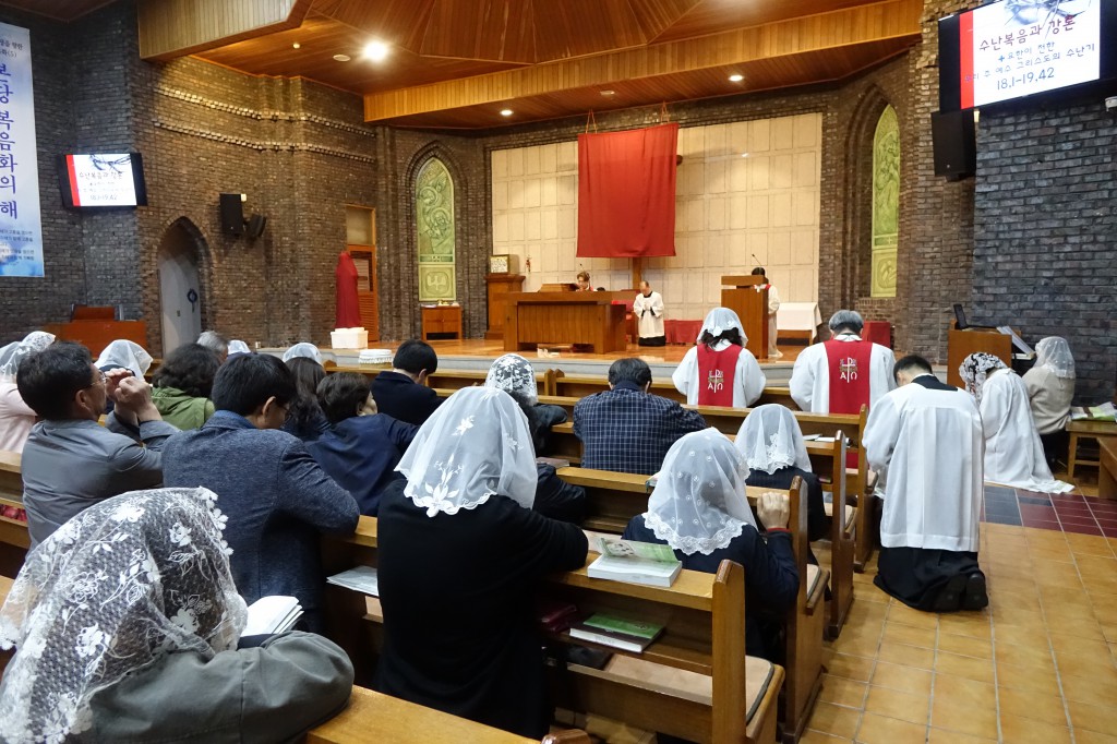 2017-04-14  20-33-14주님수난성금요일_병영_006.JPG