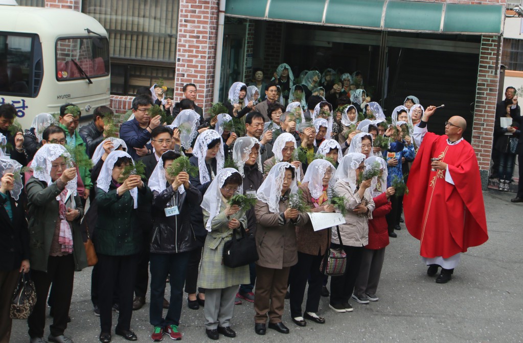 2017-04-09 11-09-11주님수난성지주일_사직대건_001.jpg